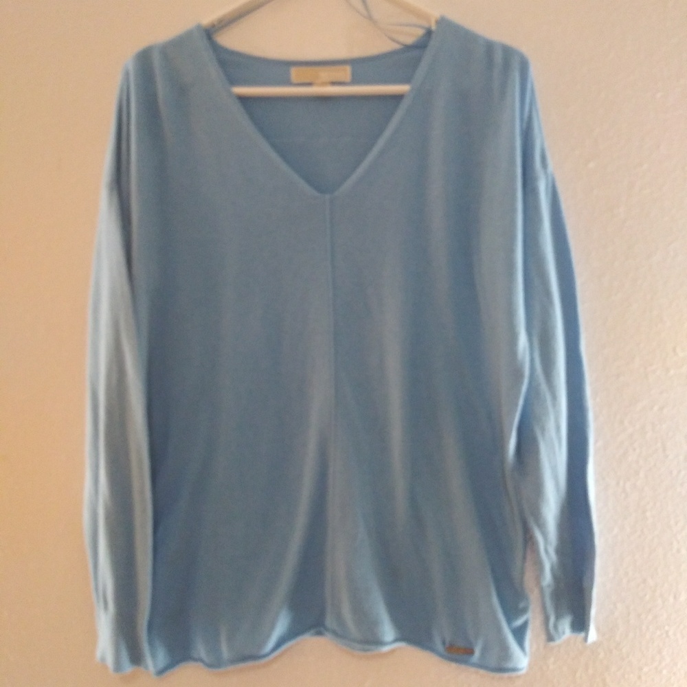 Woman's Micheal cors sweater